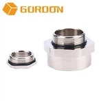 Metalinis sriegio adapteris